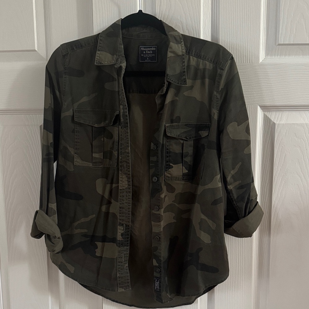Abercrombie and Fitch camp button up denim shirt